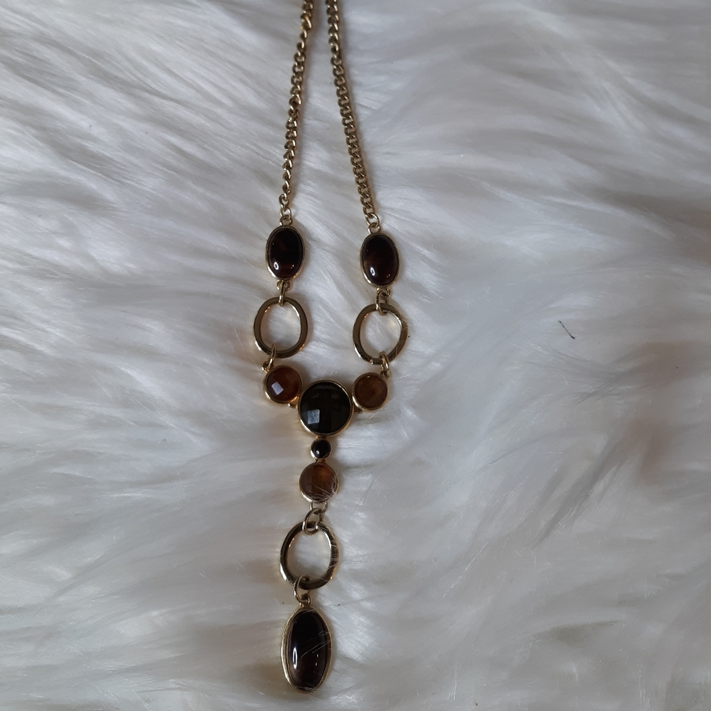 Necklace - Picture 2 of 6